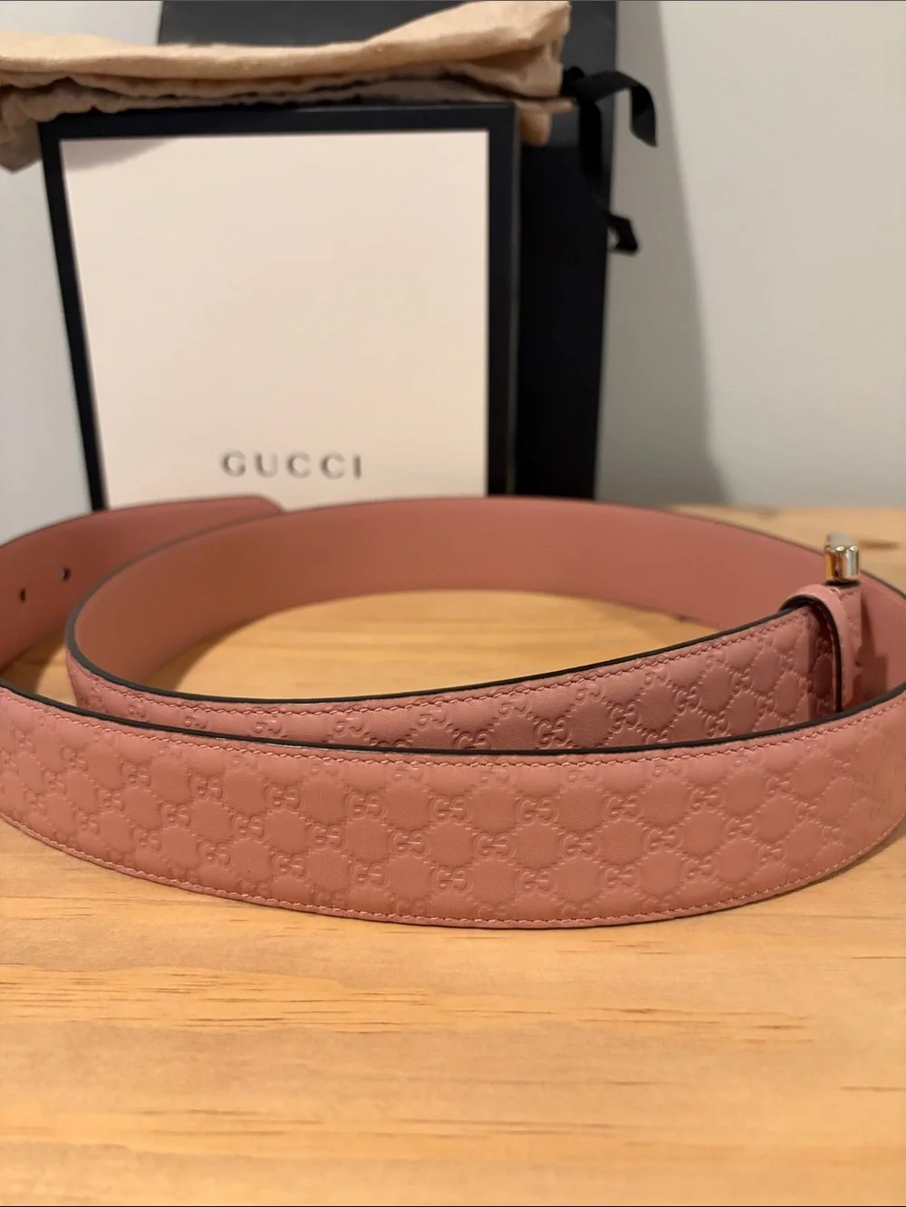 Gucci Rose Pink Embossed Interlocking G Leather Belt